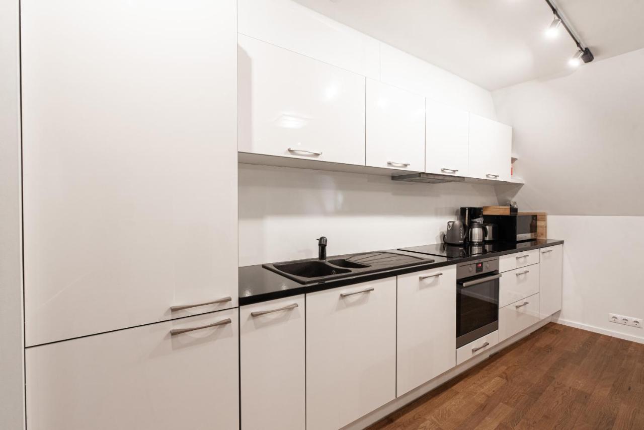 Airhome - Raekoja Plats Tallinn Bagian luar foto