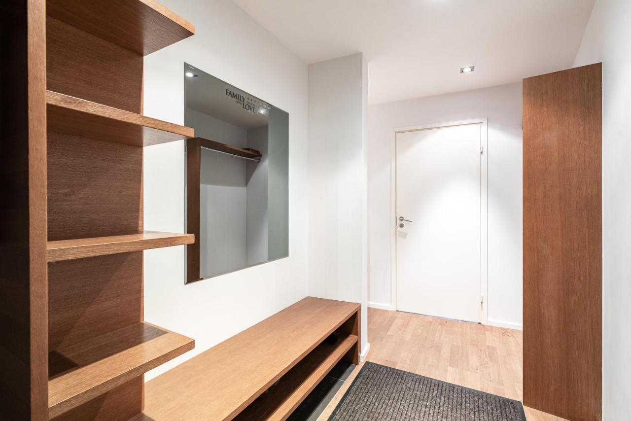 Airhome - Raekoja Plats Tallinn Bagian luar foto