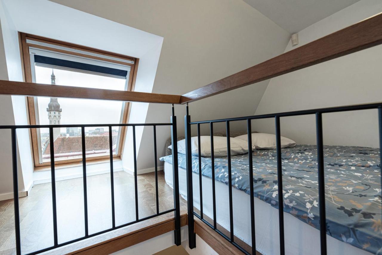 Airhome - Raekoja Plats Tallinn Bagian luar foto