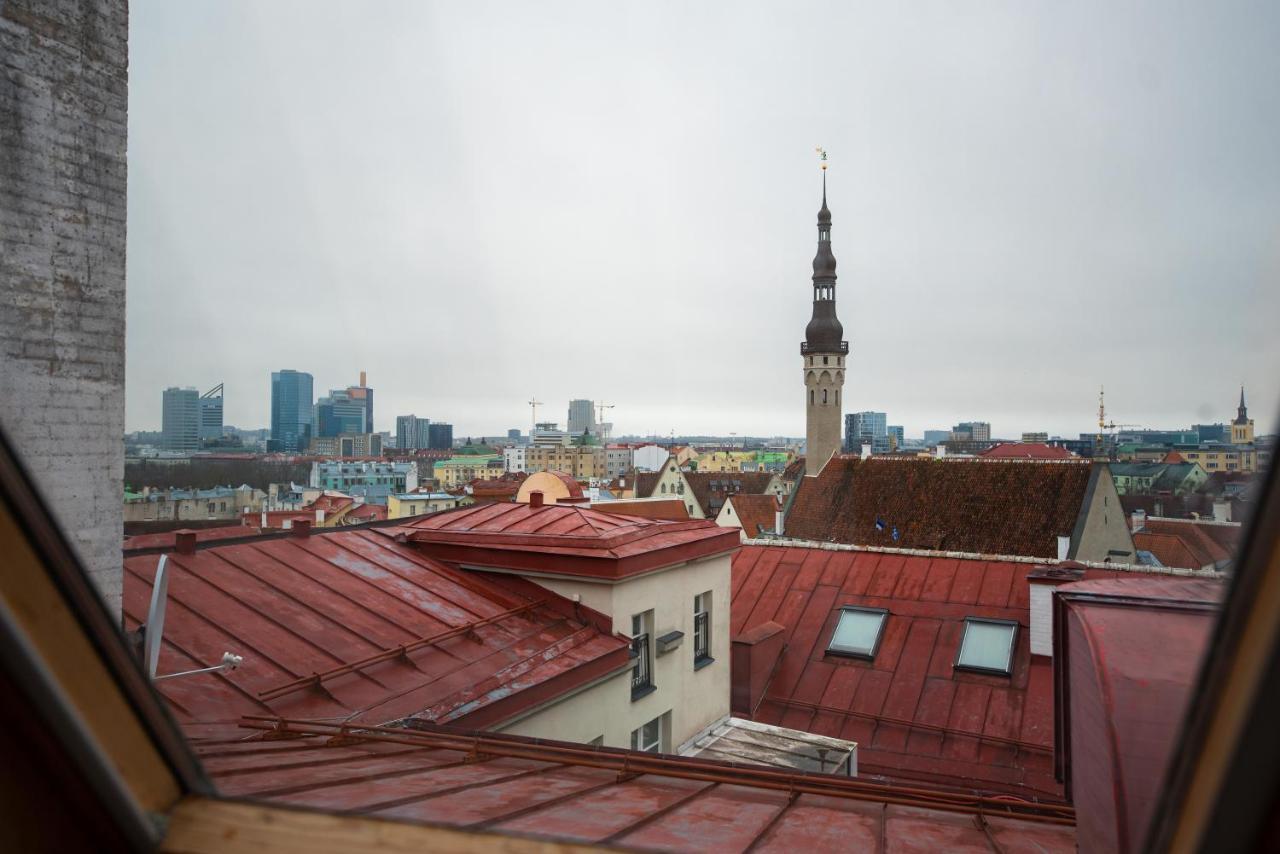 Airhome - Raekoja Plats Tallinn Bagian luar foto
