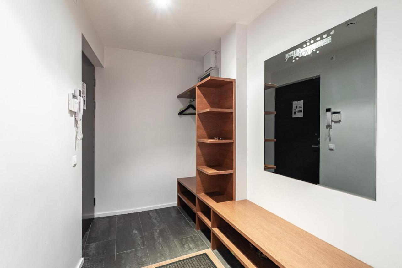 Airhome - Raekoja Plats Tallinn Bagian luar foto